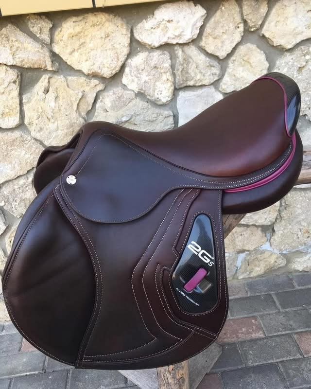 Selle CWD 2GS - Finition carbone